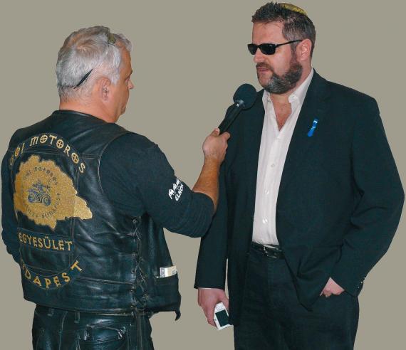 Dániel Péter: Vagy útlezárások, forradalom, vagy semmi!